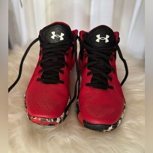 Under Armour Sneakers size M7.5/W9